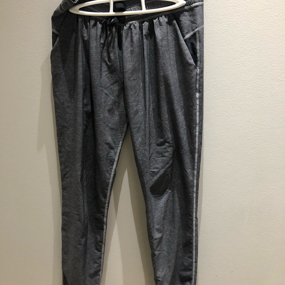 Lululemon joggers